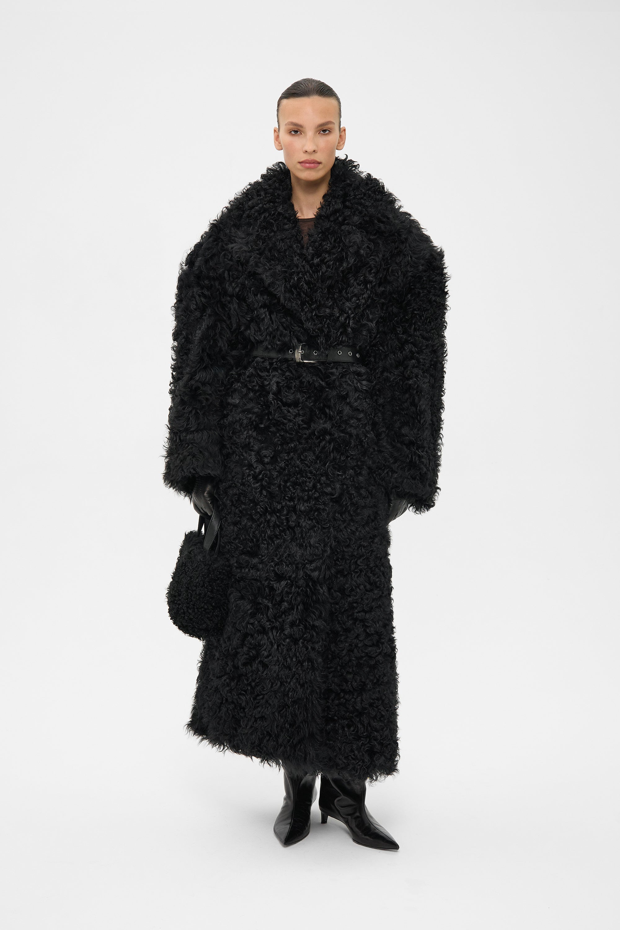 Довга шуба Саманта чорна