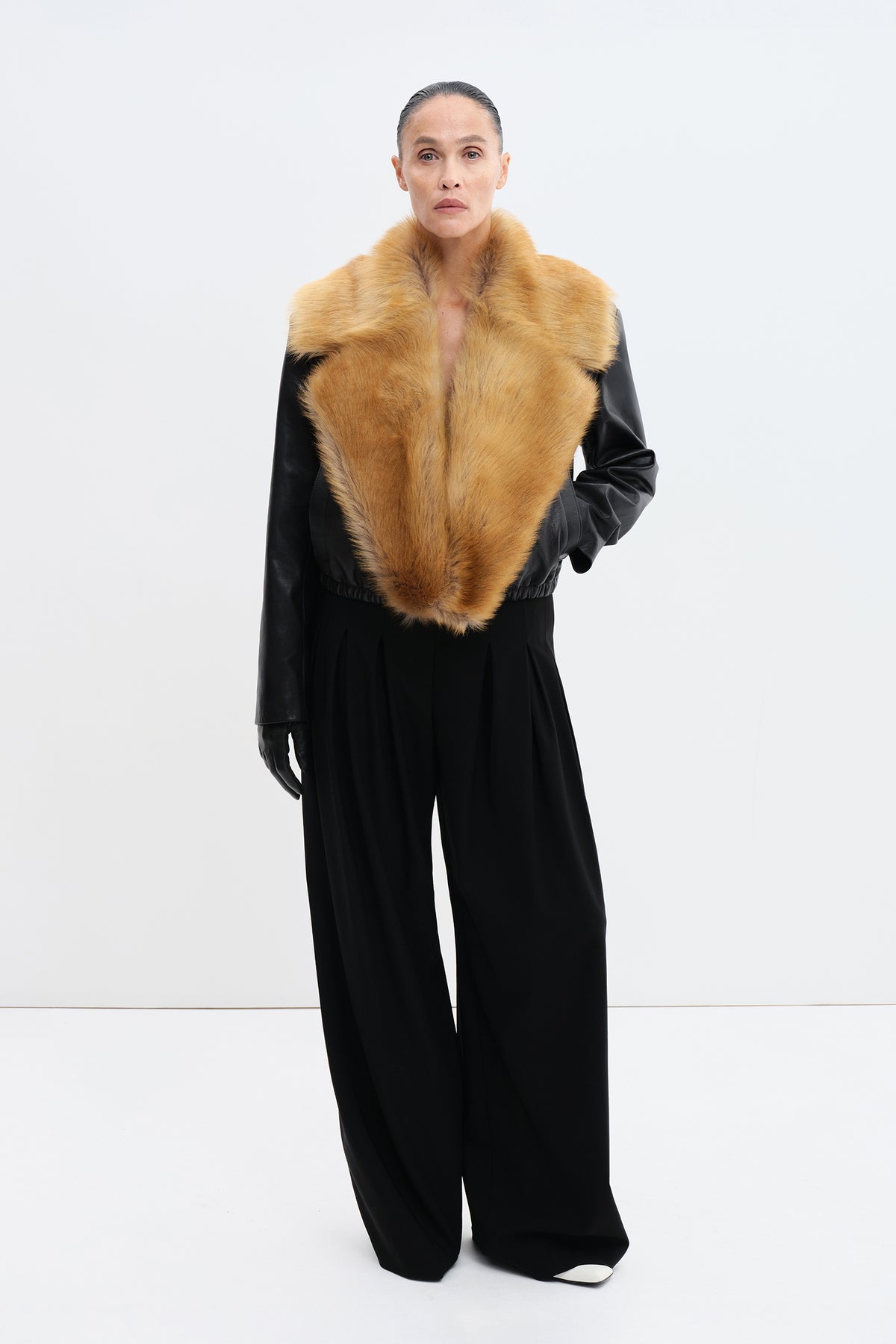 SHEARLING COLLAR(FW26.41.6.43.1.0)
