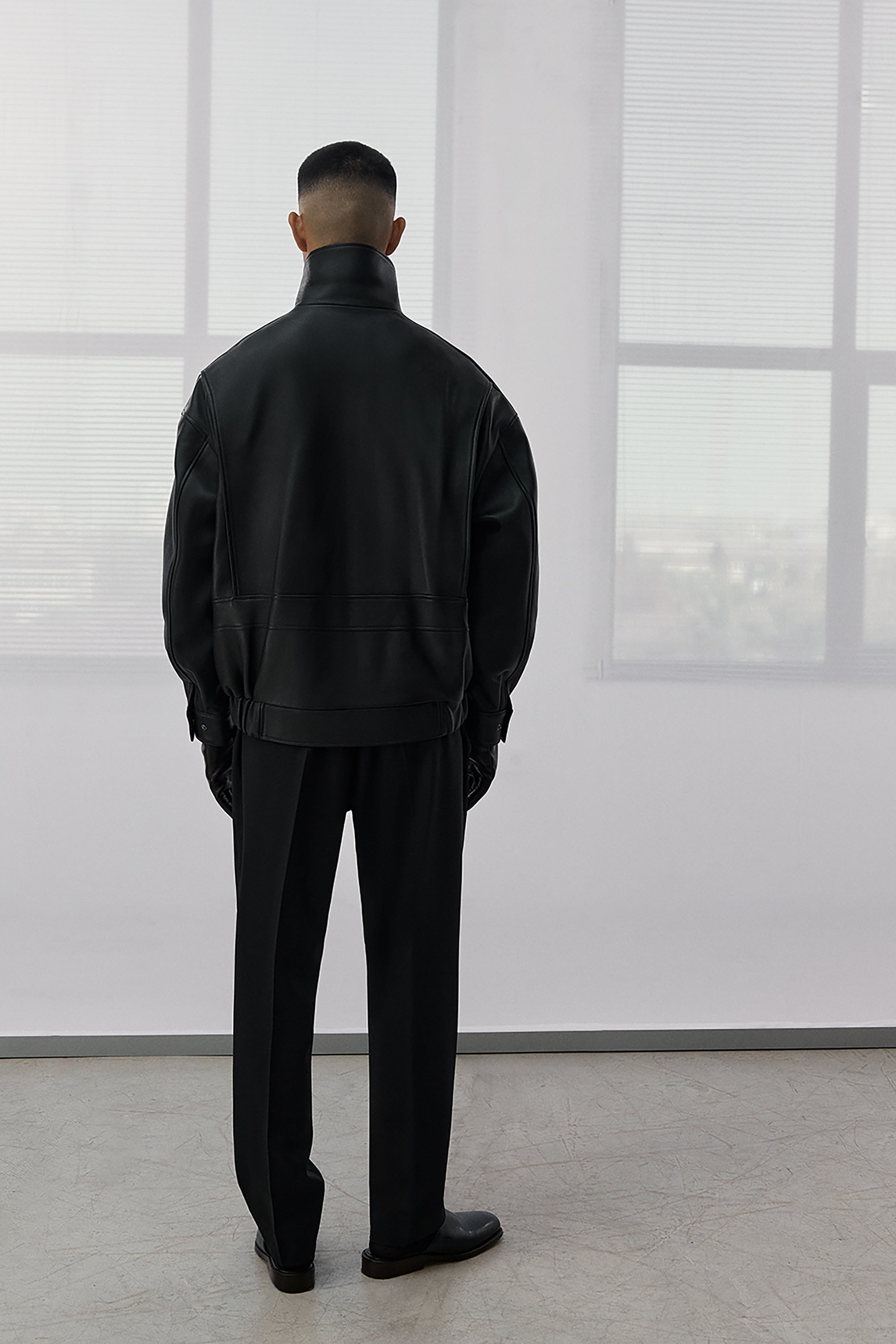 БОМБЕР ДЖЕКСОН ЧОРНИЙ(FW26.8.1)