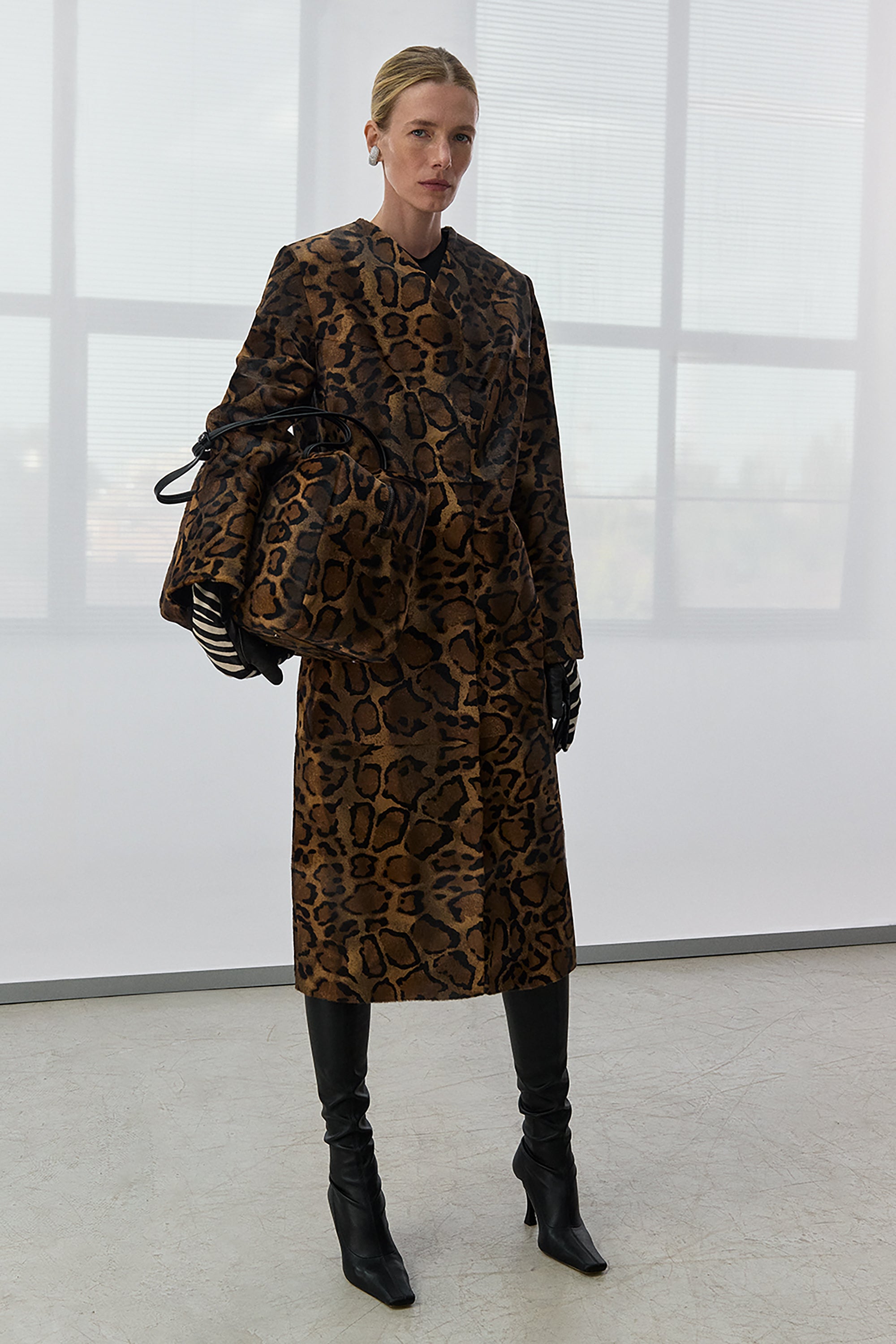 СУМКА РІАНН МАКСІ(FW26.18.23)