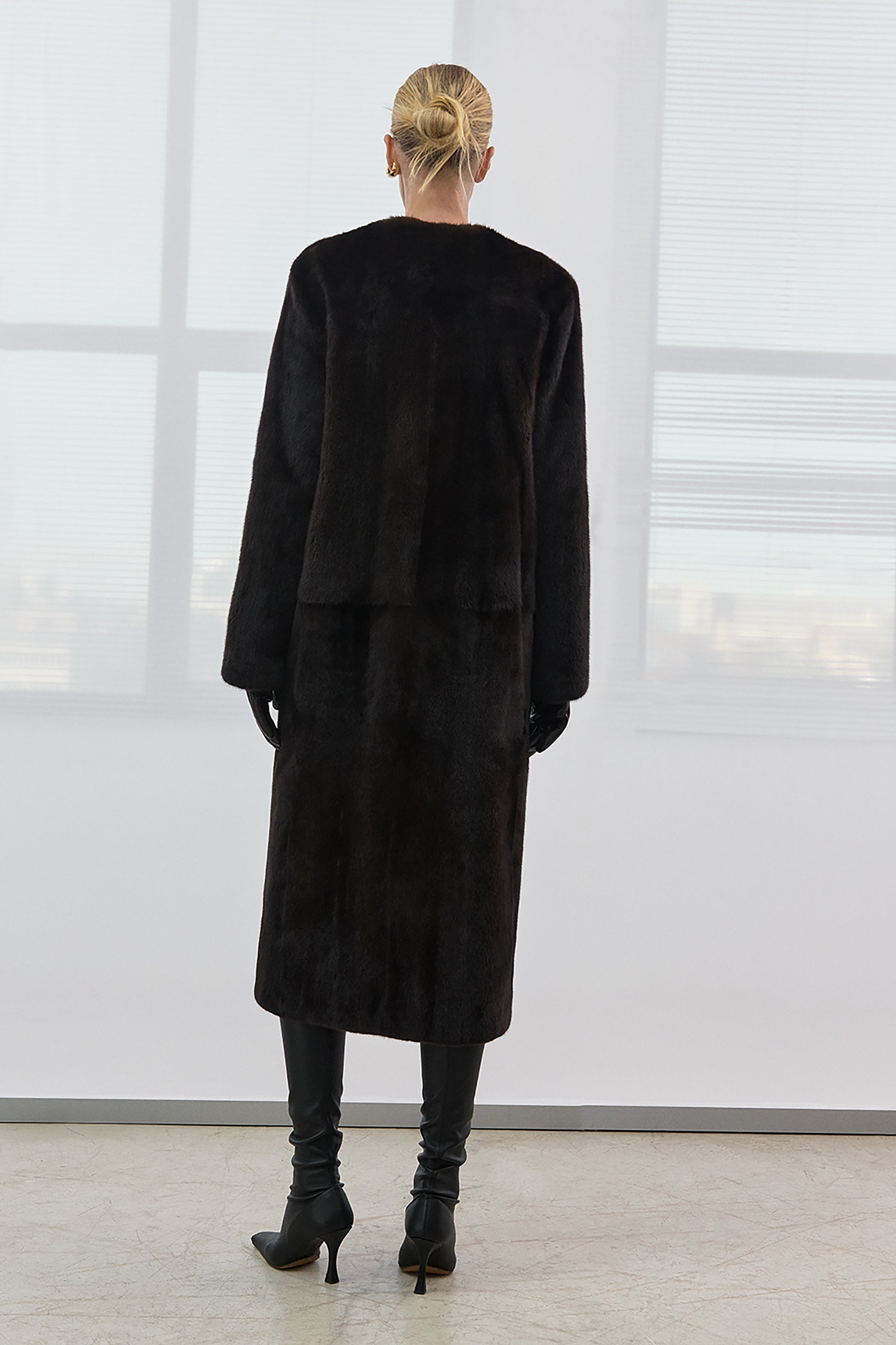 ШУБА РОУЕН БРАУНІ(FW26.24.14)